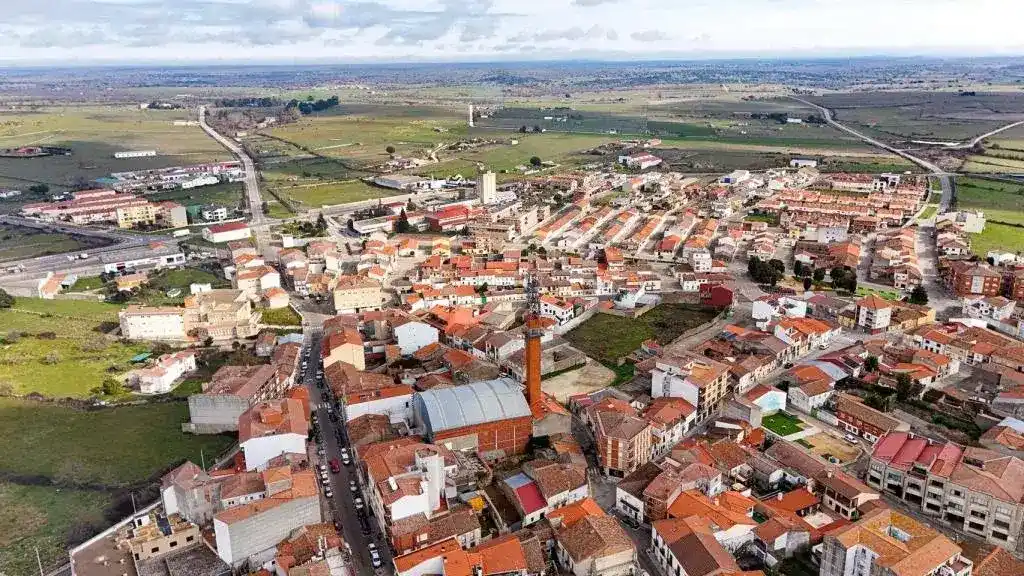 Mudanzas en Vitigudino 8 Mudanzas en Vitigudino: vista aérea del casco urbano y la llanura que lo rodea